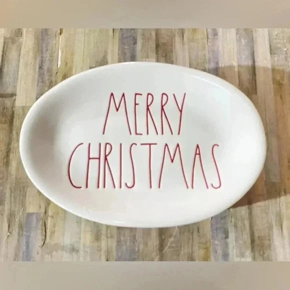 Rae Dunn by Magenta Oval Appetizer Plates MERRY CHRISTMAS Large Red Font Set Of4 - Picture 2 of 3